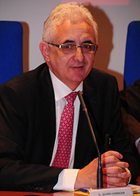 Javier Carnicer