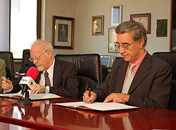Foto de la noticia El ATENEO y la UNED juntos para impulsar la investigación